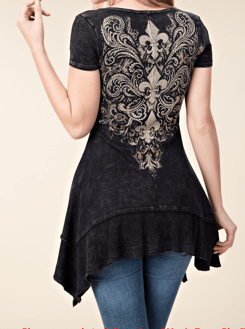  gorgeous tunic from Vocal.  Beautifully embellished front and back with a large, fleur-de-lis, floral design., topped off with gorgeous rhinestones. 